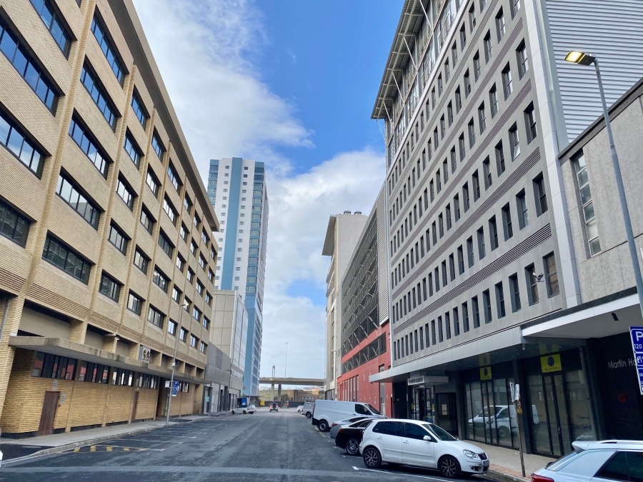 To Let commercial Property for Rent in Foreshore Western Cape